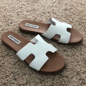 Steve Madden slides
